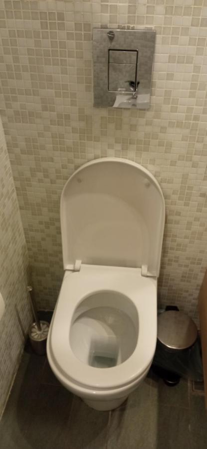 Il Giardino Di Nonna Pina Apartment Napoli Bagian luar foto